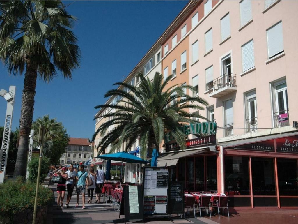 Ferienwohnung Petit Vauban Saint-Raphaël Exterior foto